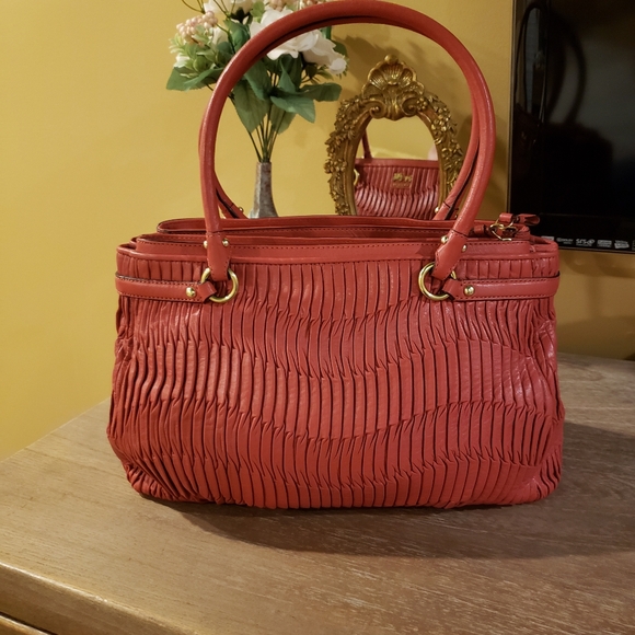 NEW! Coach Madison Gathered Leather Sophia Satchel – Vermillion Red - Picture 3 of 9